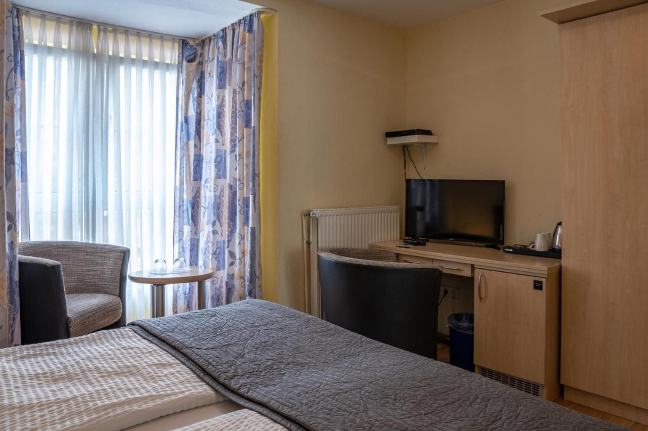 Hotel Ammerland Garni Wilhelmshaven Dış mekan fotoğraf